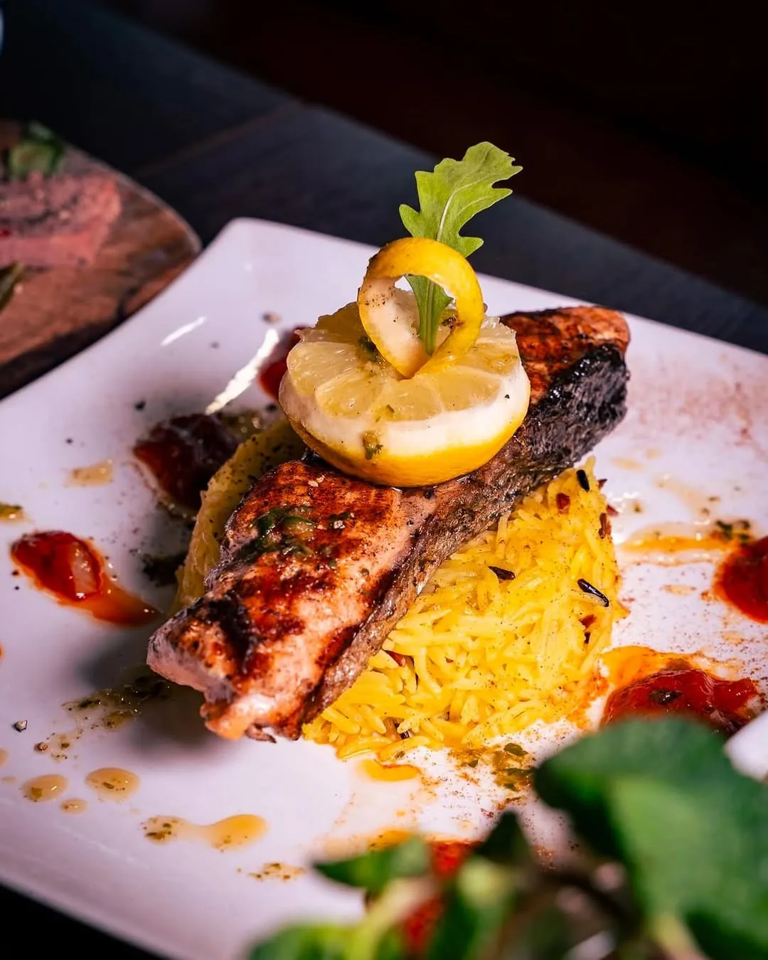 Pavé de saumon — Le Petit Gourmet, restaurant français halal Paris 9